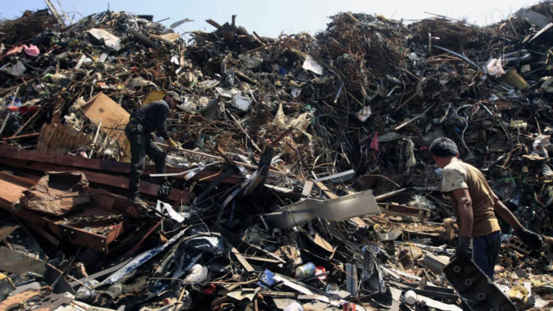 تجارة الخردة رائجة في الأردن