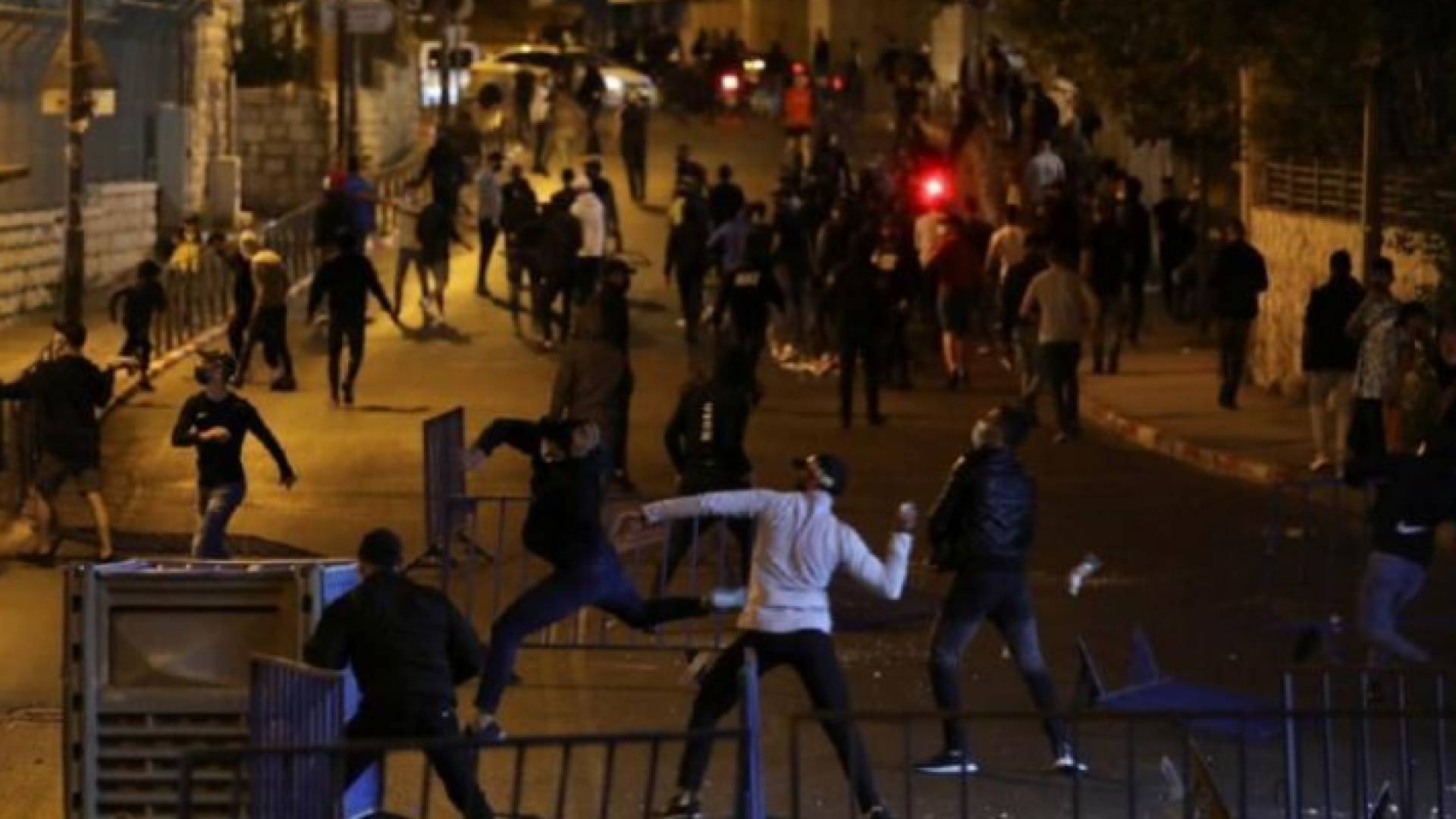 مواجهاتعنيفة في حي الشيخ جراح - الصورة ارشيفية