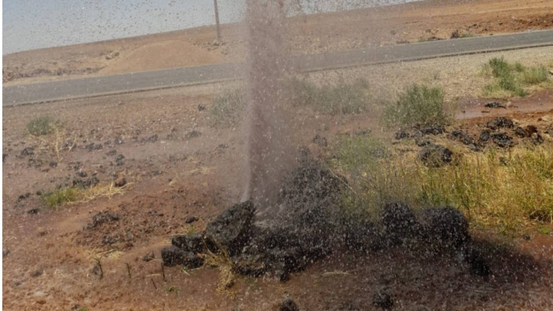 الاعتداء على خط مياه في الصفاوي