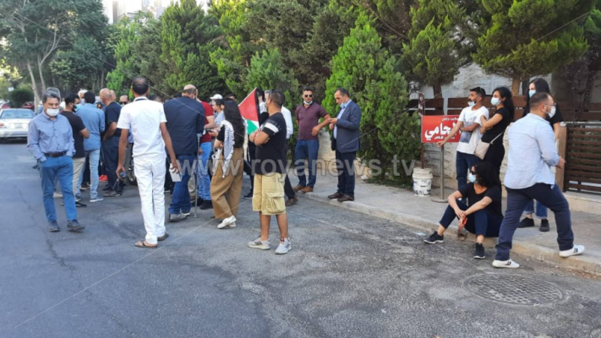 من الوقفة الاحتجاجية