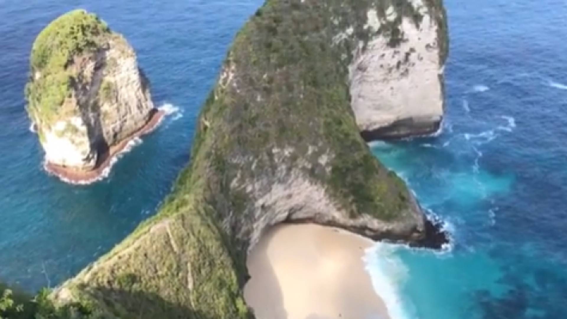 صخرة على شكل قلب