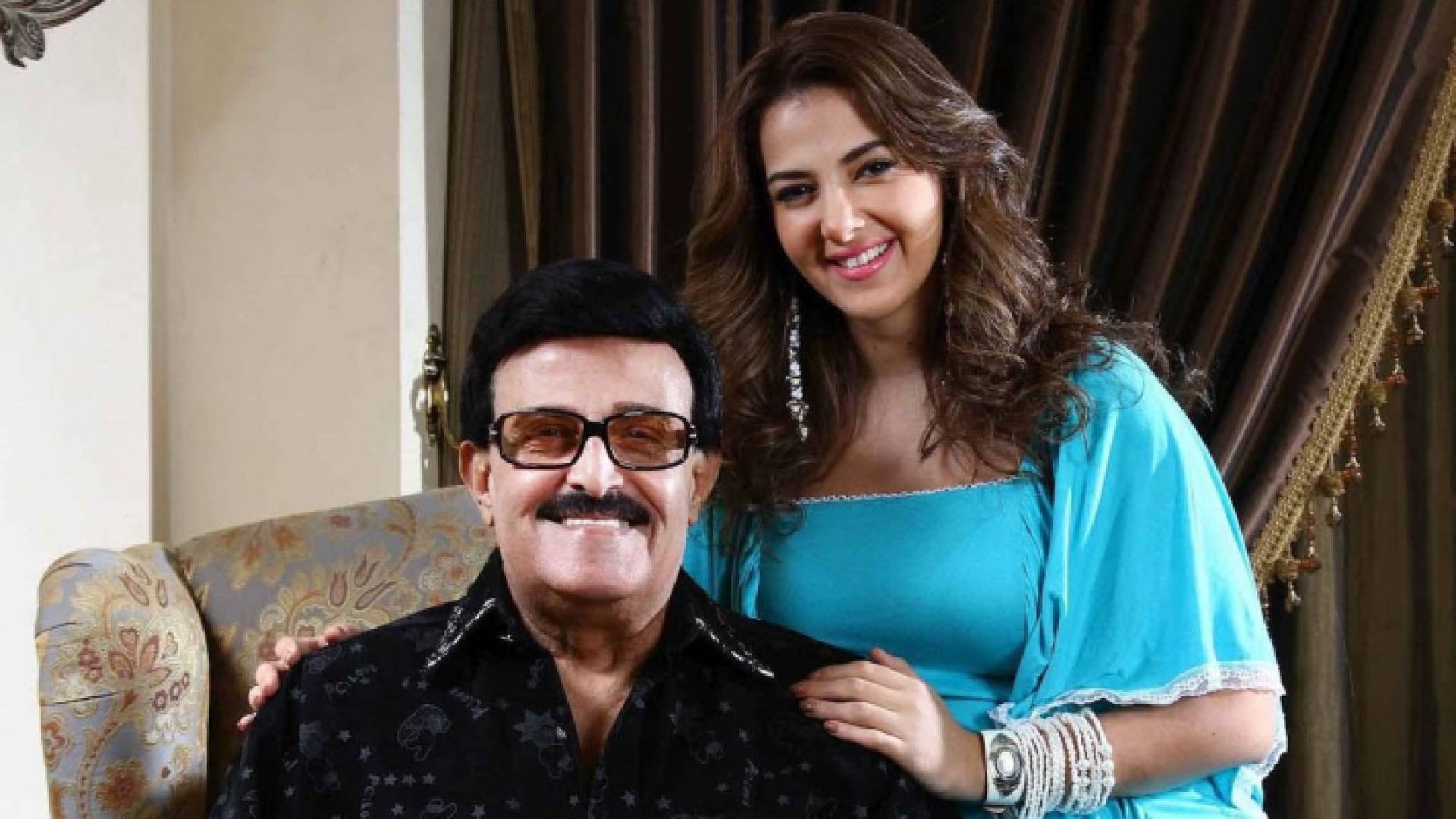 دنيا سمير غانم ووالدها