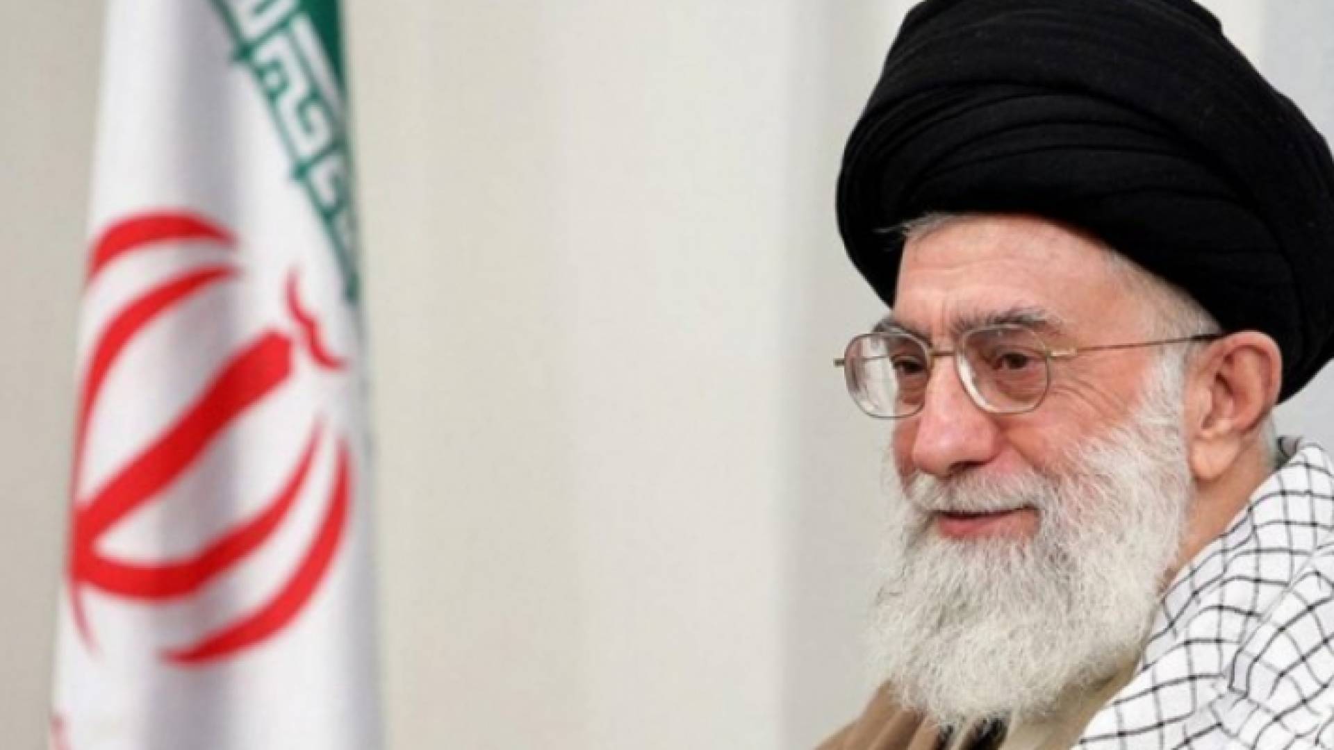 المرشد الايراني آية الله علي خامنئي