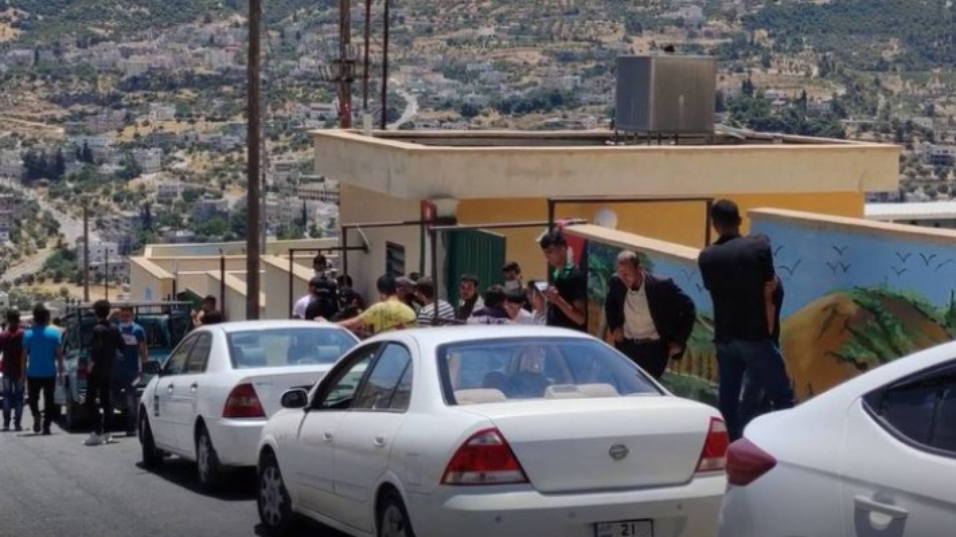 آراء متباينة حول امتحان كيمياء "التوجيهي" والوزارة تطمئن الطلبة