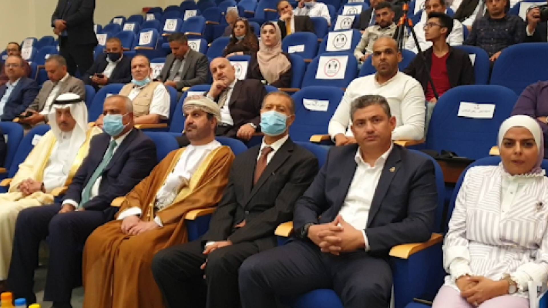 جانب من الحاضرين في ندوة نظمتها جامعة العقبة للتكنولوجيا