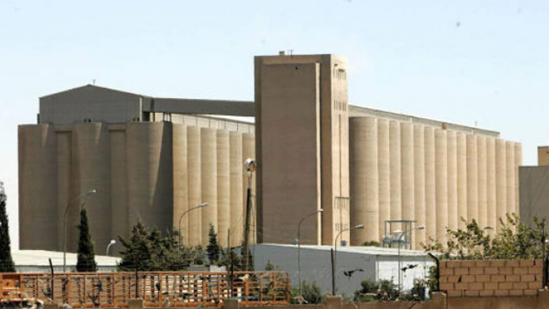 الإنتهاء من توسعة صوامع الجويدة بسعة إجمالية 255 ألف طن