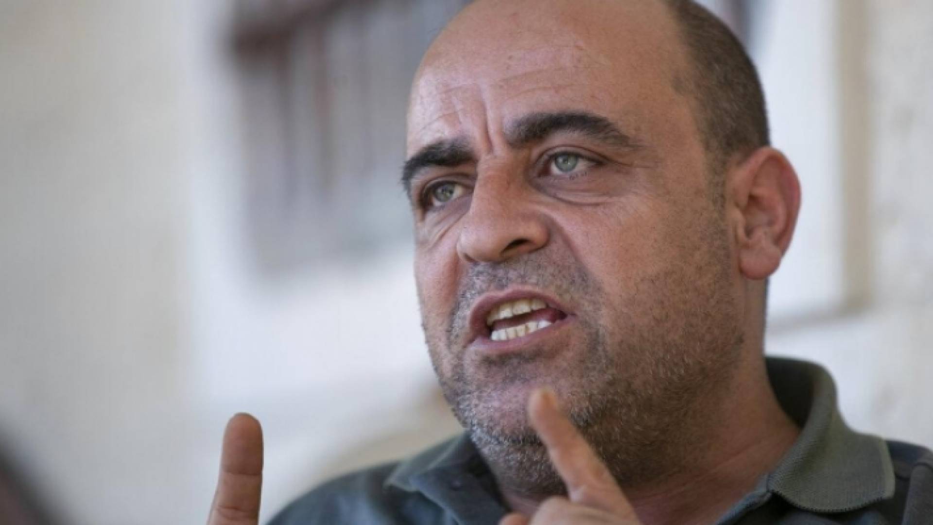 الناشط الفلسطيني نزار بنات