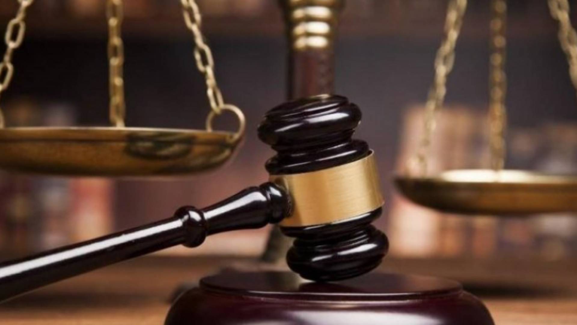 مطرقة - تعبيرية