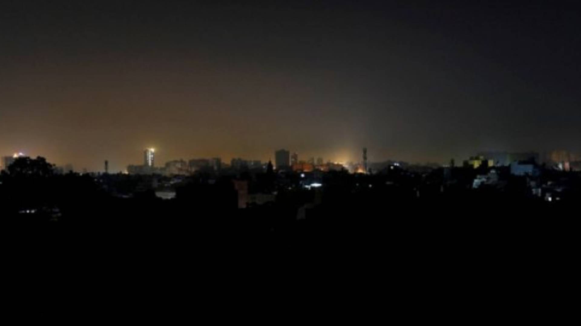 انقطاع الكهرباء