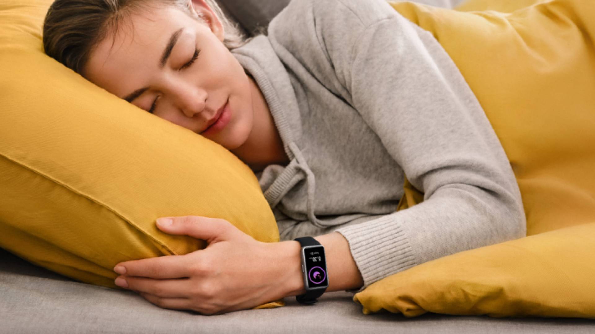 لقد تغيرت طريقة استخدامك للسوار الذكي... وHUAWEI Band 6 يوفر أكثر من سوار وإليك الطريقة