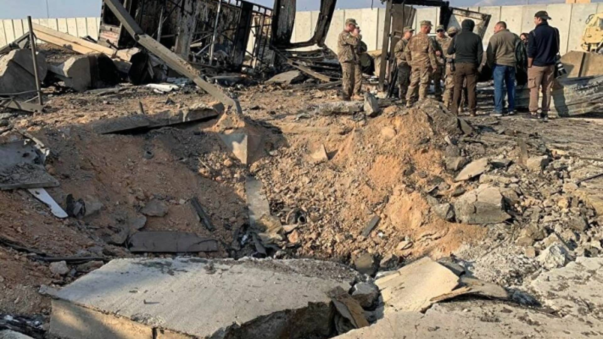 قصف قاعدة عين الأسد - أرشيفية