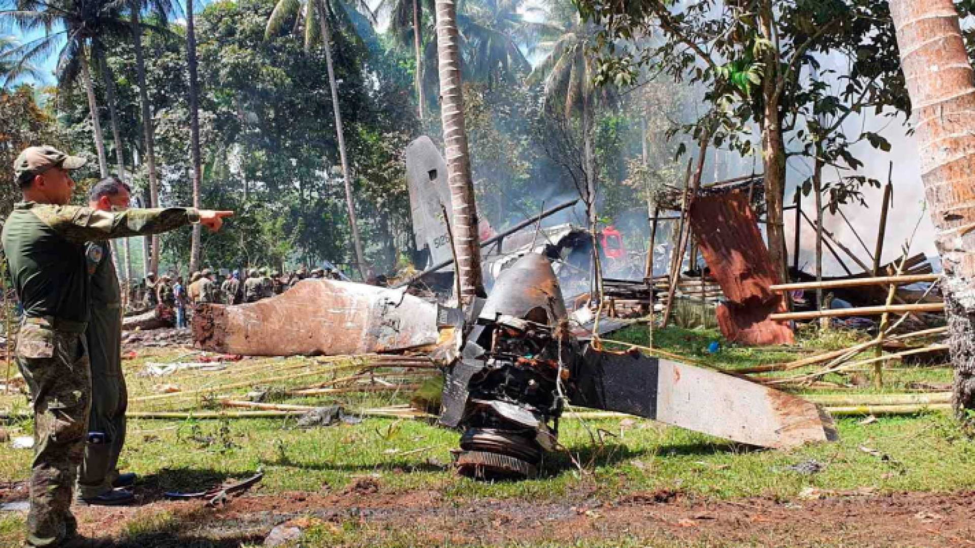 أشلاء الطائرة الفلبينية