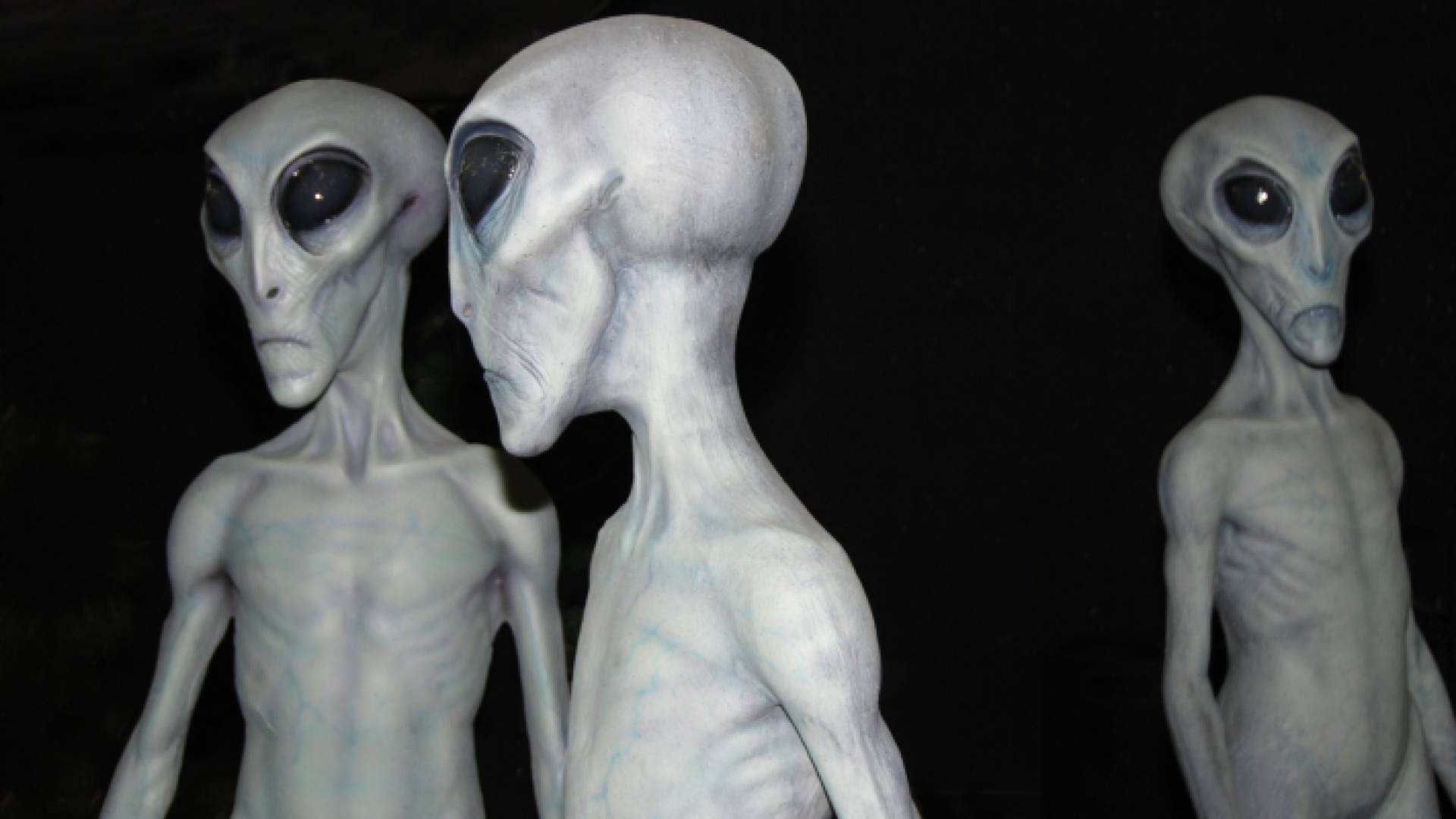 كائنات فضائية - تعبيرية