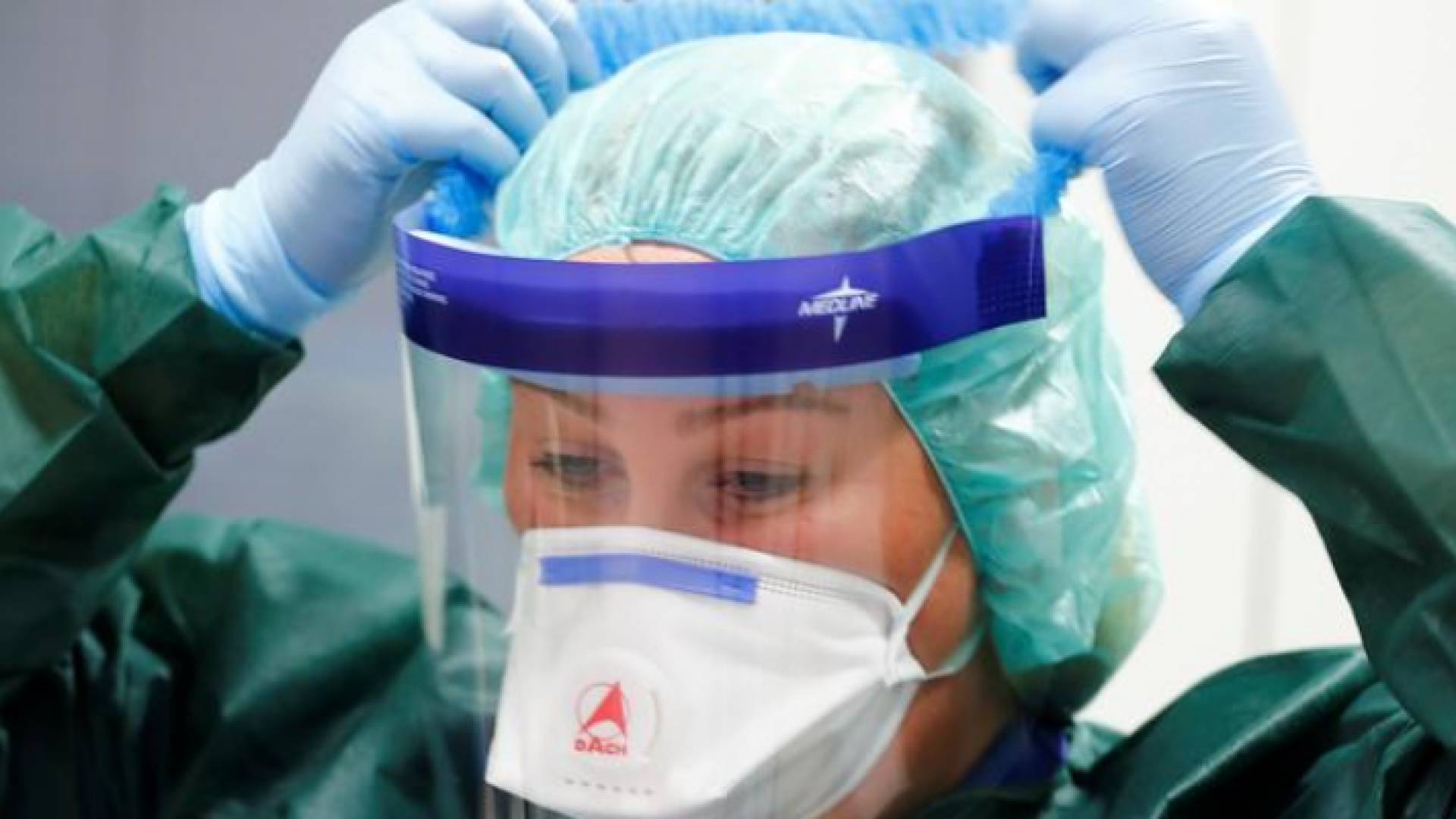 أكثر من 100 مليون فحص لكشف الإصابة في فرنسا