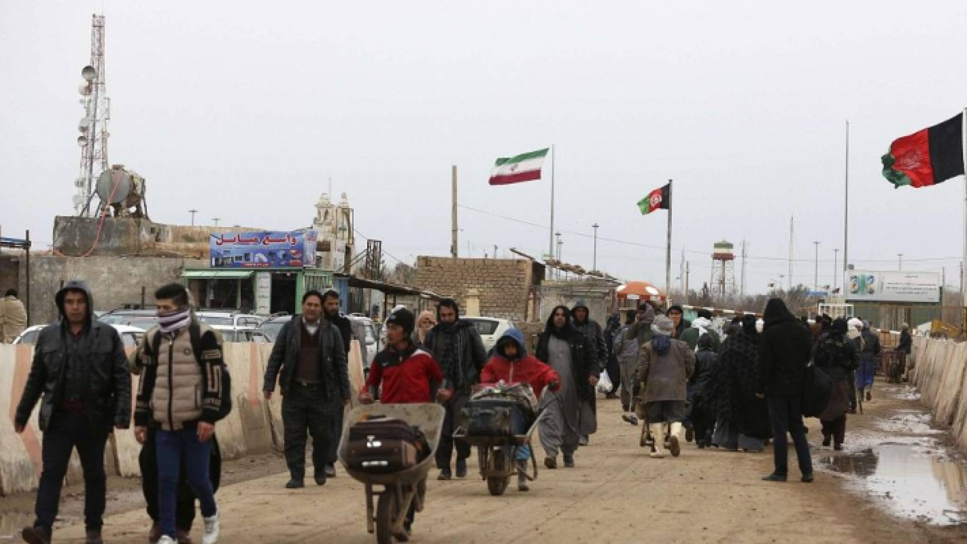 إسلام قلعة من أهم المعابر الحدودية في أفغانستان