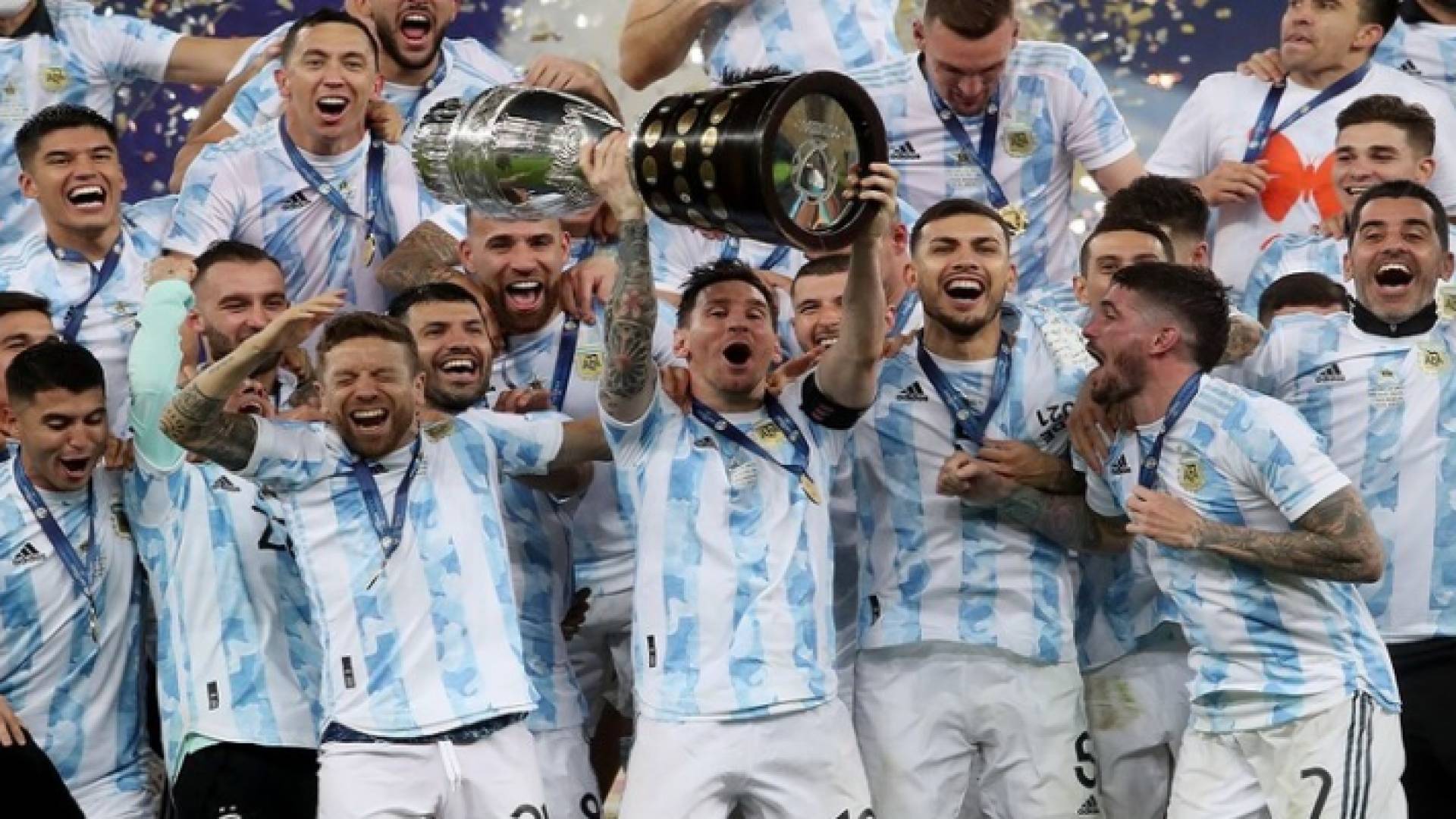 الأرجنتين تهزم البرازيل وتتوج بلقب كوبا أمريكا