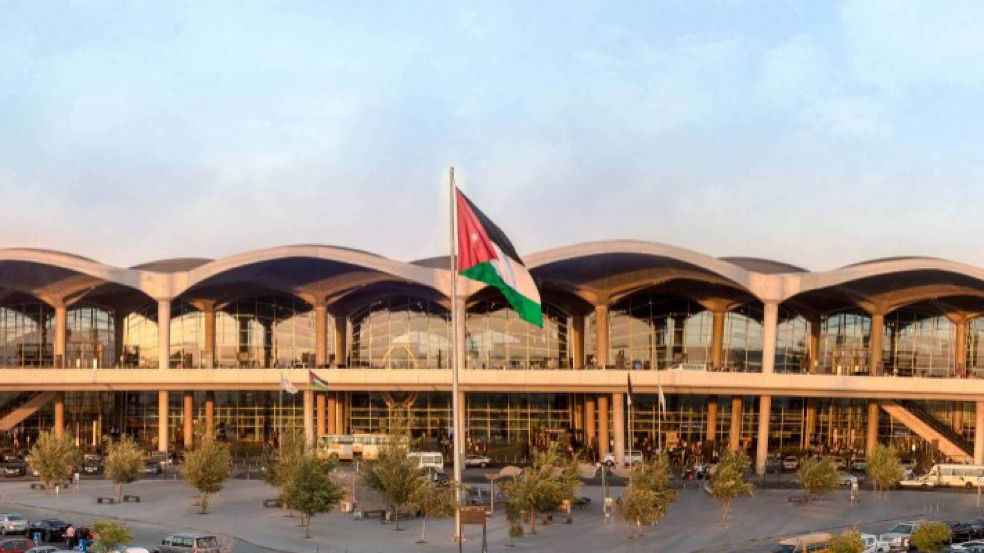 مطار الملكة علياء الدولي