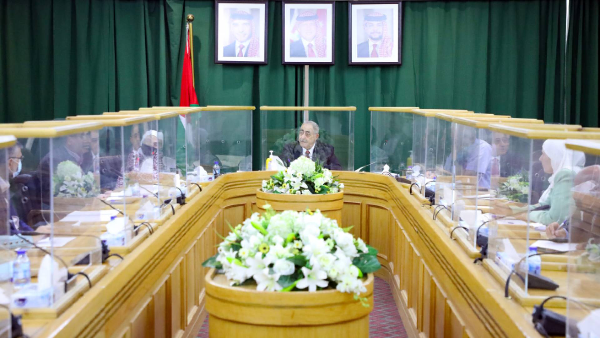 لجنة الصحة والبيئة والسكان في مجلس الأعيان