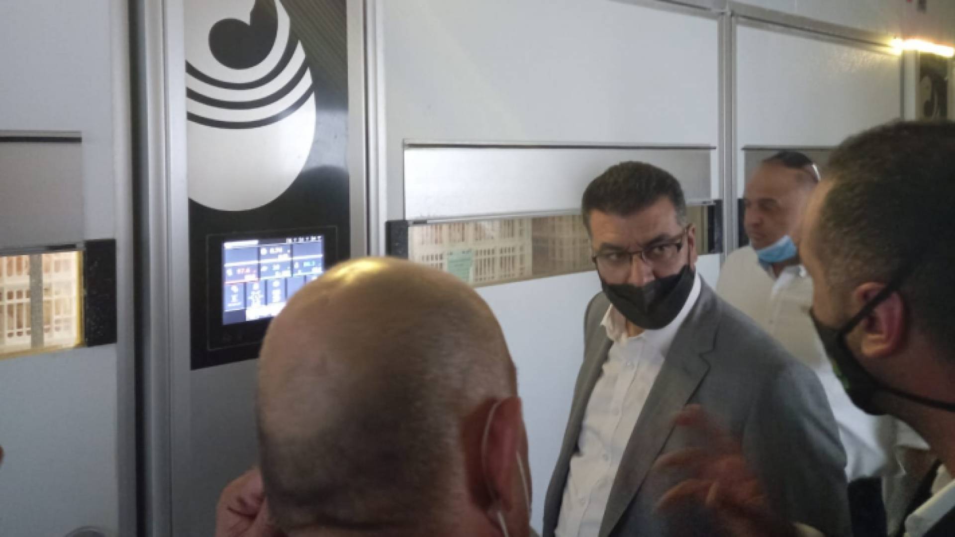 وزير الزراعة يؤكد دور قطاع الدواجن في دفع عجلة الانتاج وتحقيق الامن الغذائي