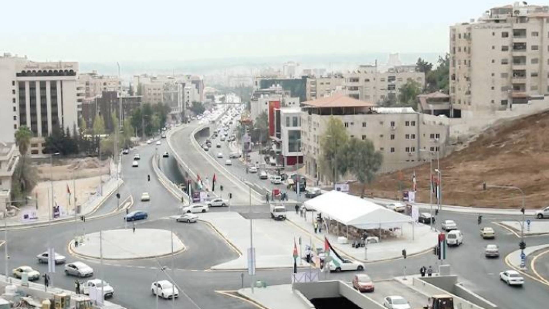 أحد تقاطعات الباص السريع