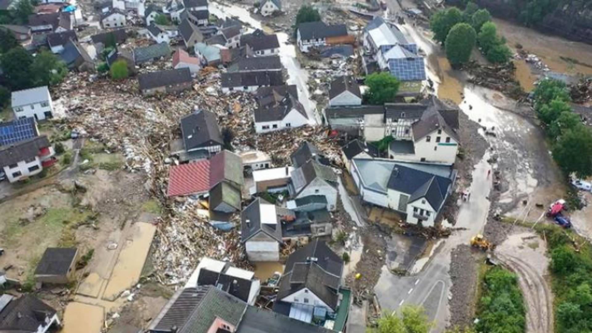 عدد الجثث التي يتم العثور عليها يزداد تقريبا ساعة بعد أخرى