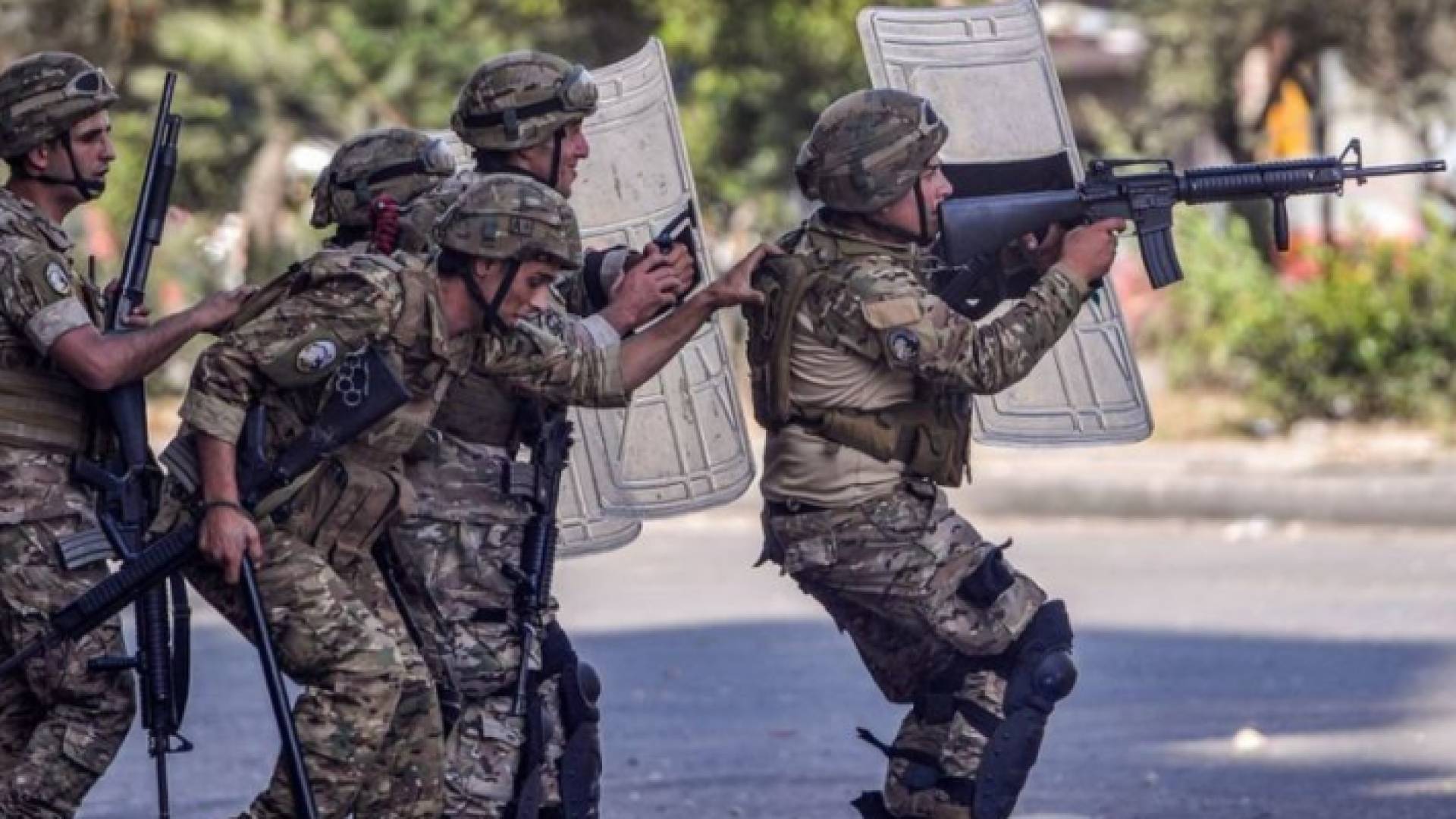 جنود لبنانيون