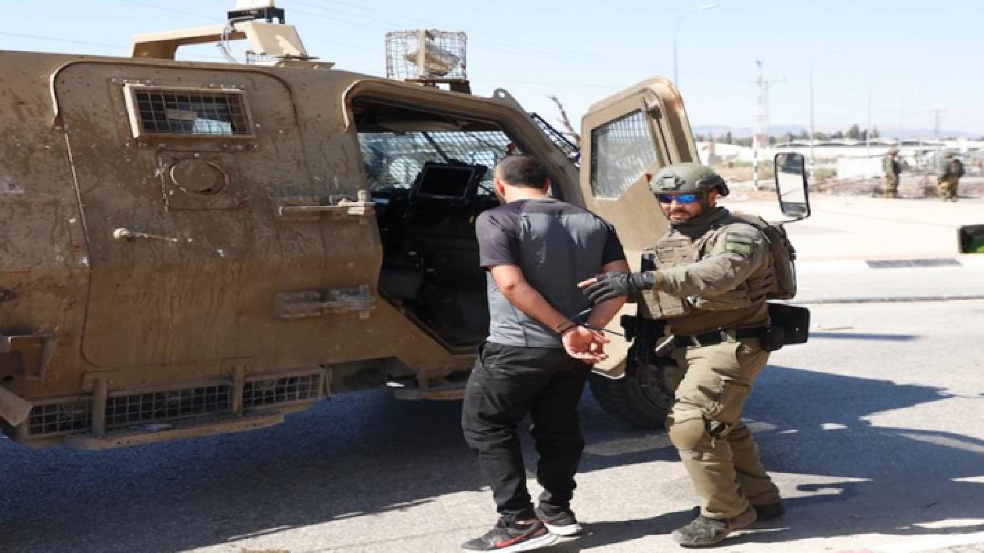اعتقال فلسطيني