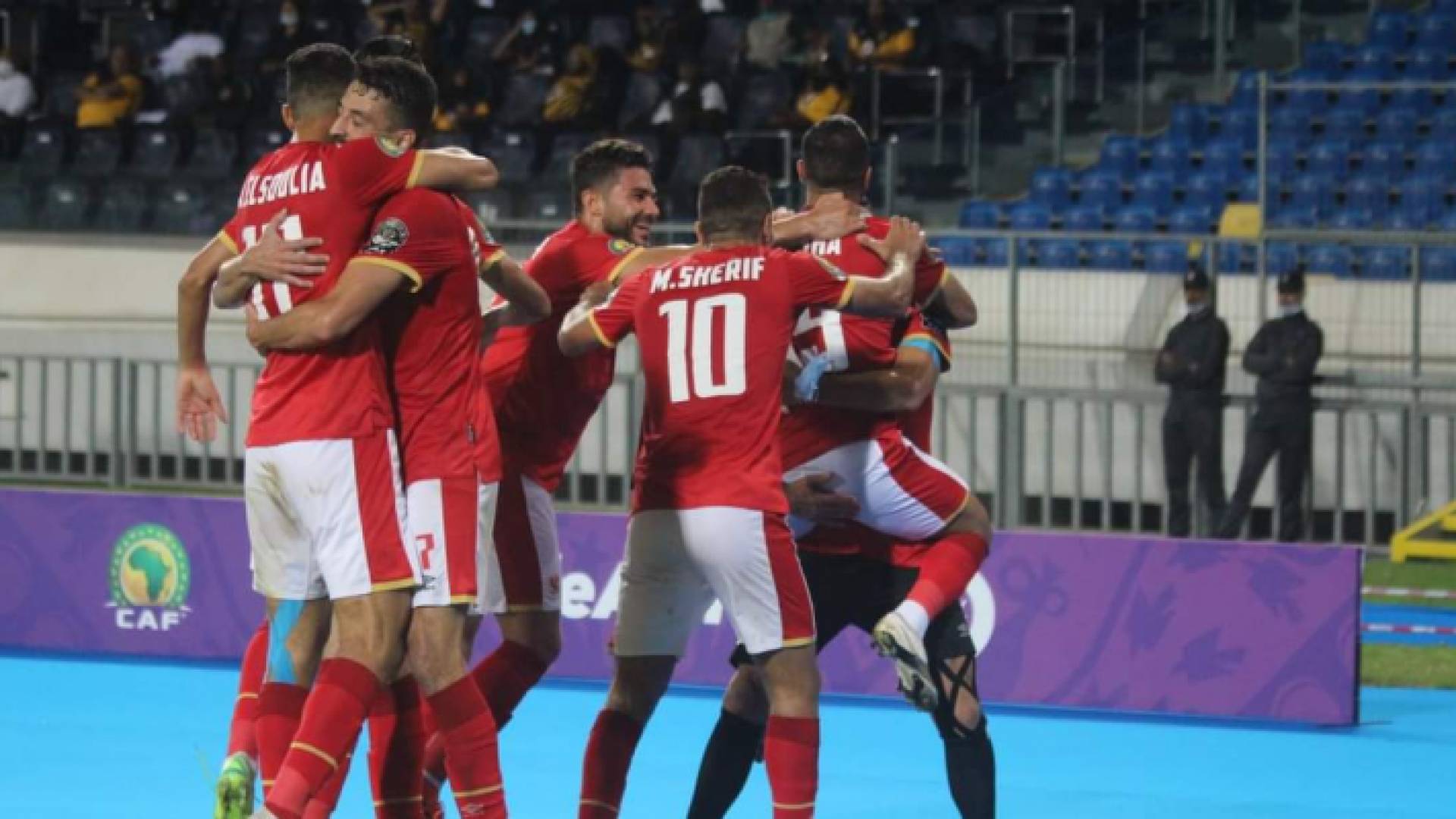 الأهلي المصري يتوج بطلا لدوري أبطال أفريقيا للمرة العاشرة في تاريخه