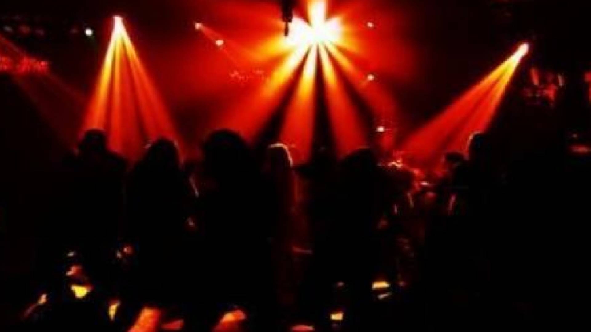 حفل مشبوه - تعبيرية