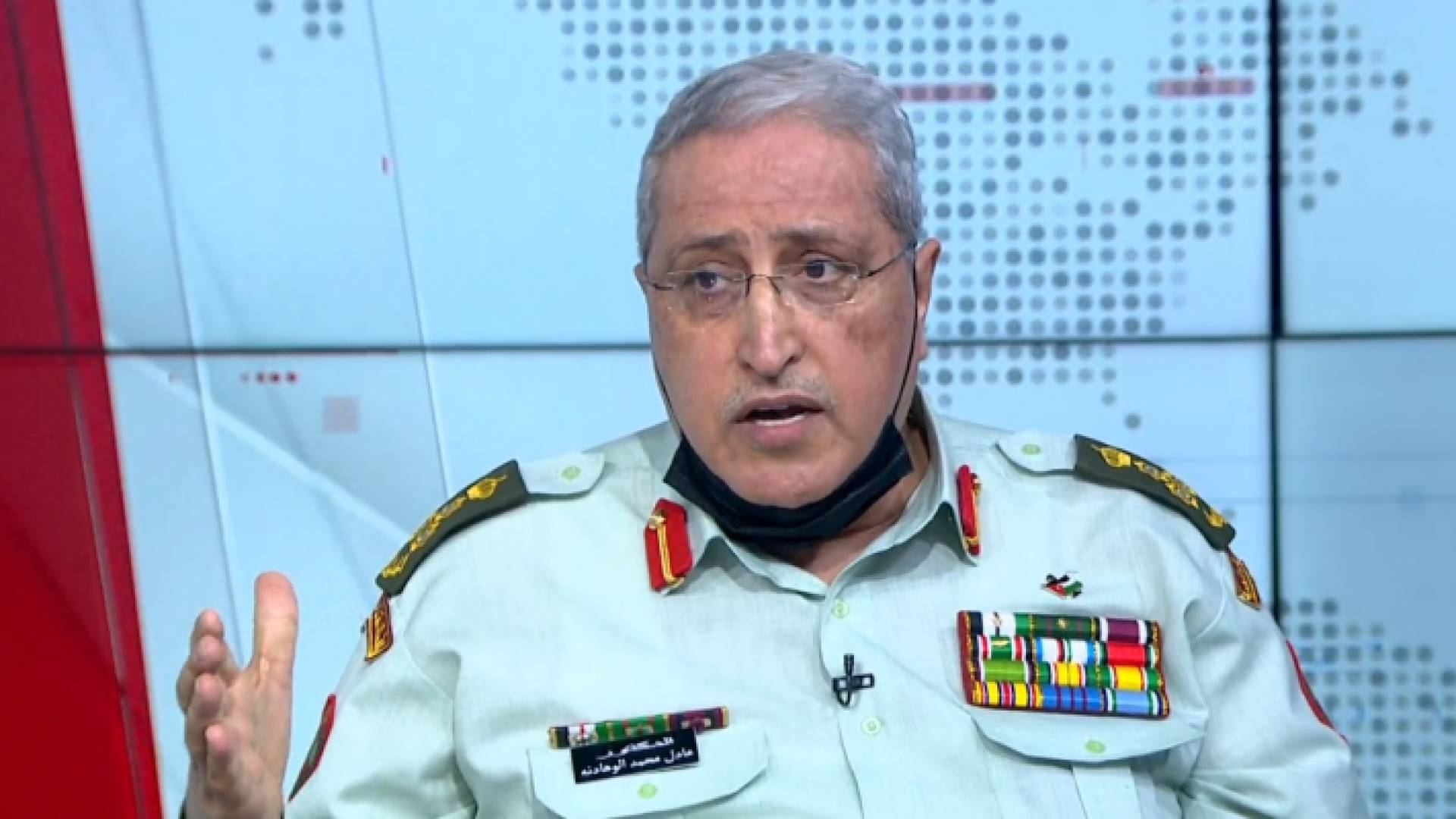 الدكتور عادل الوهادنة