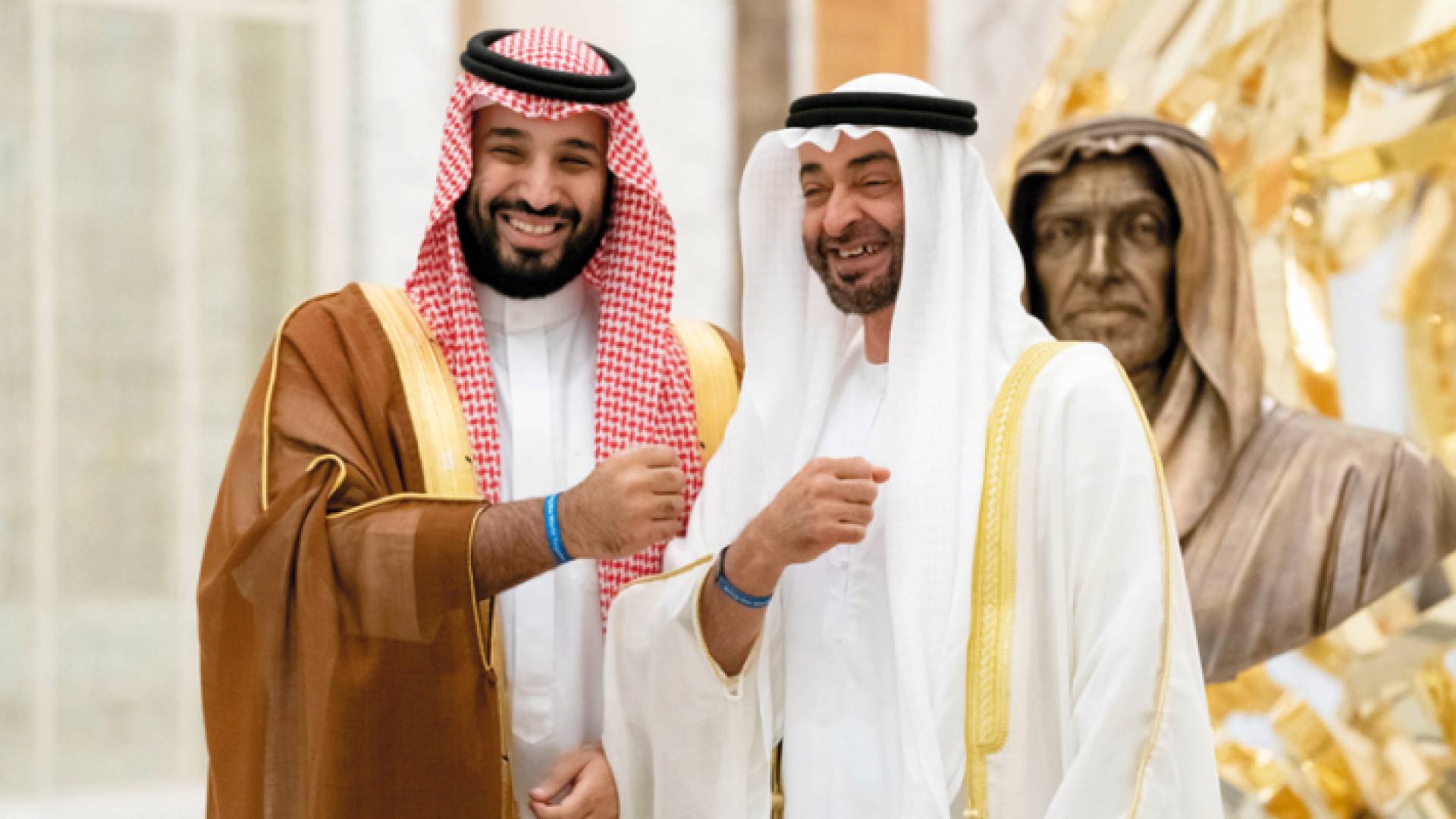 ولي عهد أبوظبي الشيخ محمد ابن زايد وولي العهد السعودي محمد ابن سلمان