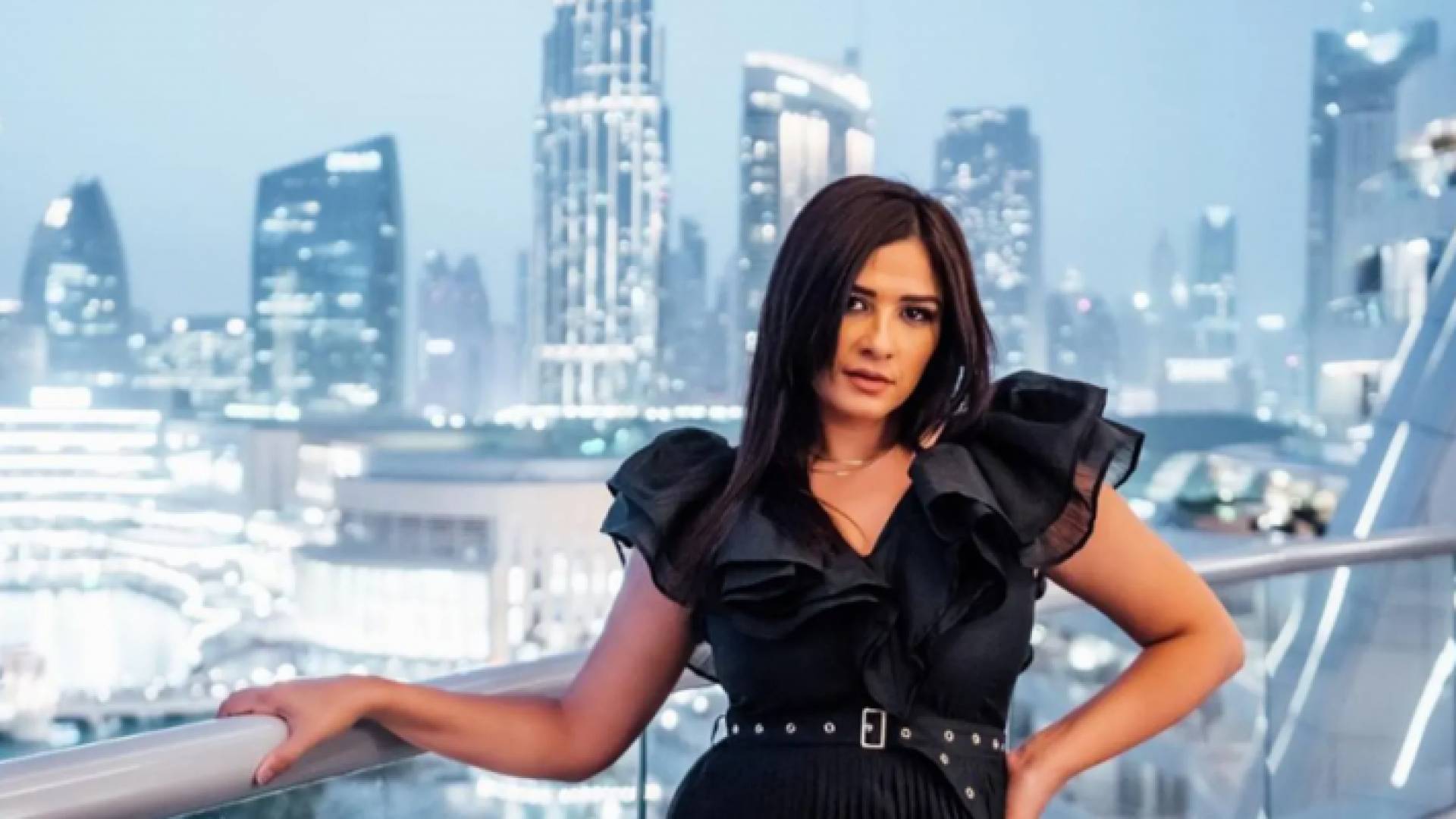 ياسمين عبدالعزيز