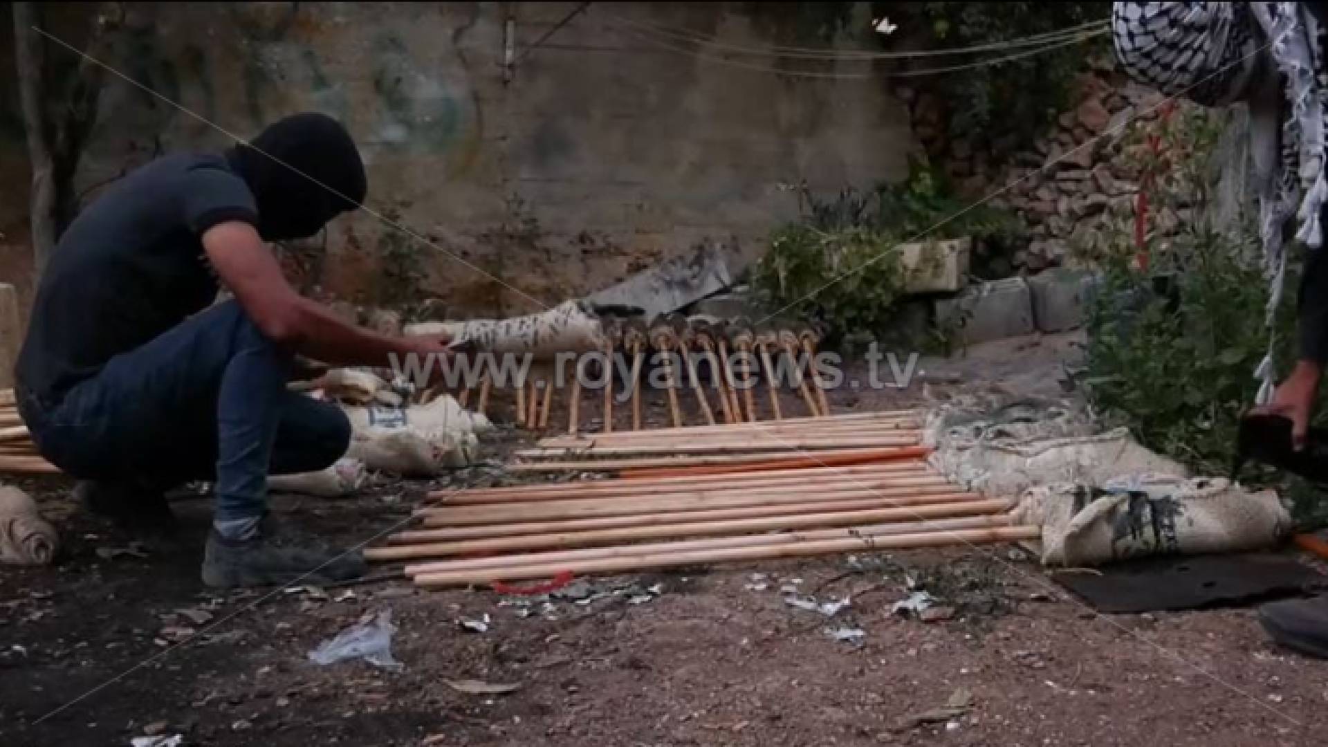 أهالي بيتا يواصلون فعاليات المقاومة والإرباك