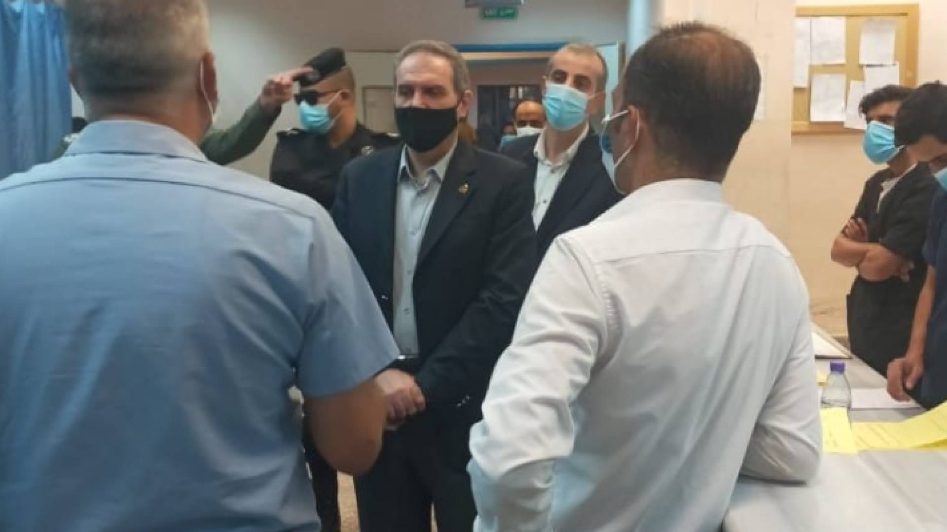 زيارة مفاجأه لوزير الصحة لمستشفيي الباديه الشمالية والمفرق الحكومي