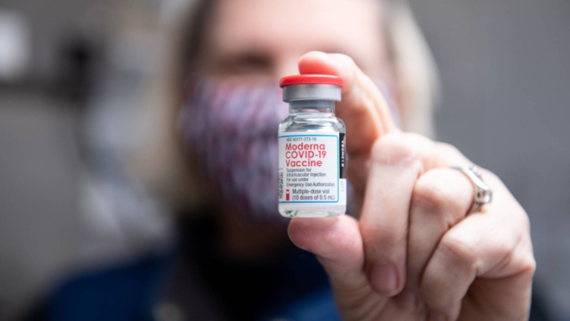 لقاح موديرنا