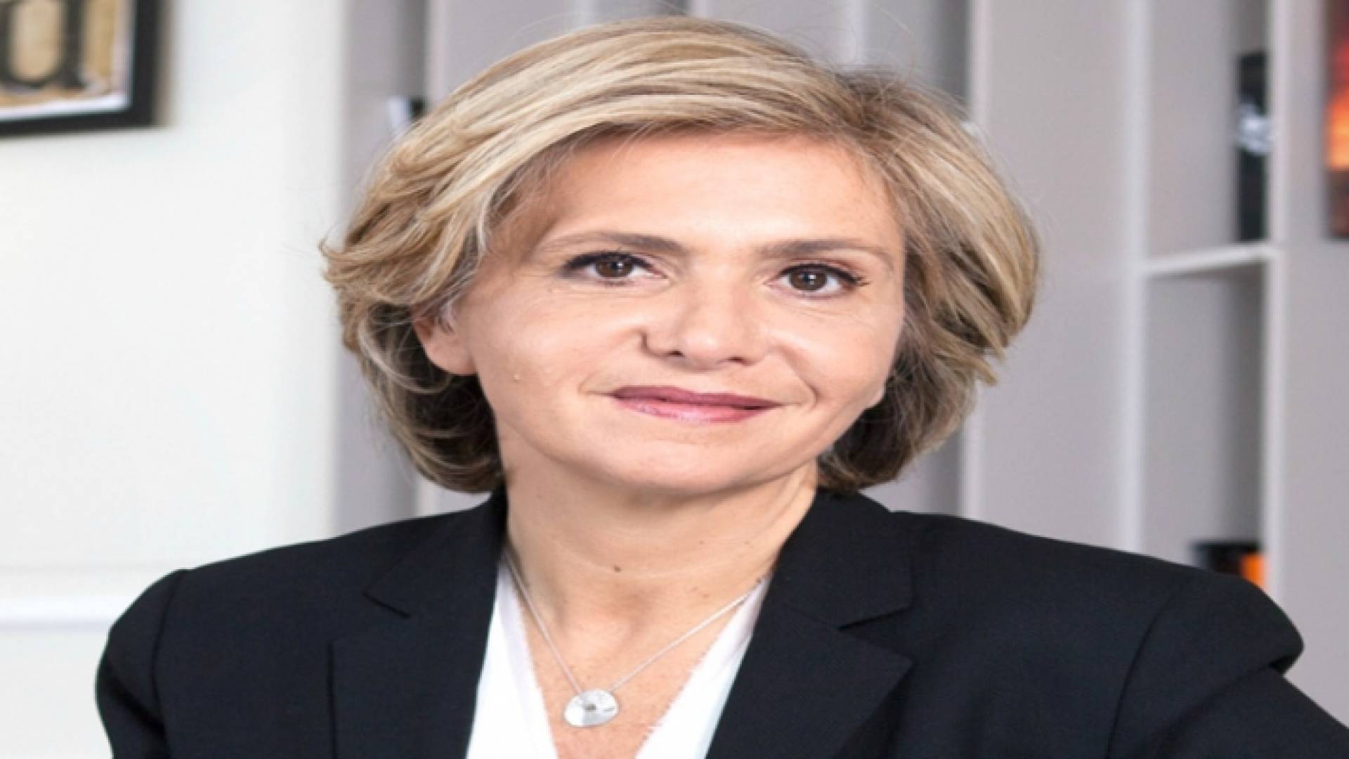 الوزيرة السابقة في عهد الرئيس الفرنسي السابق نيكولا ساركوزي فرانس فاليري بيكريس