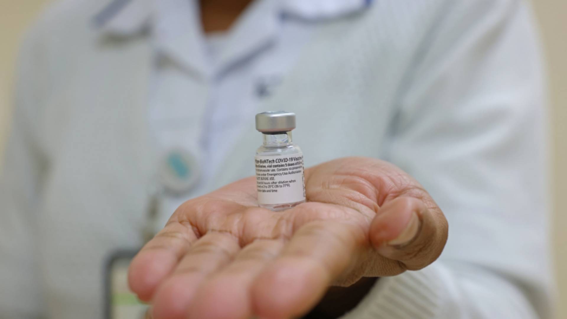 السعودية تفتح باب التطعيم للفئة العمرية من 12-18 عاما