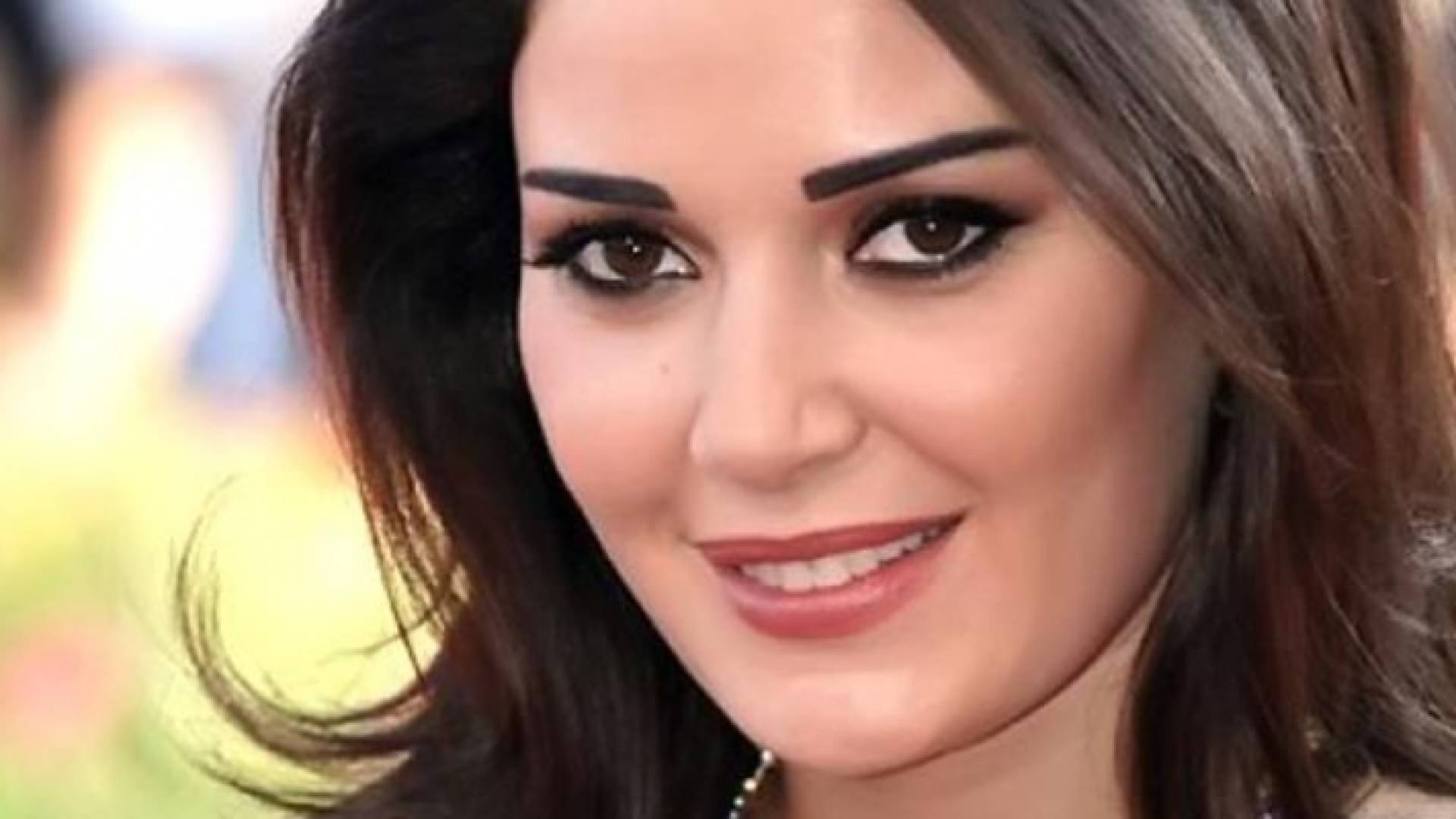الفنانة اللبنانية سيرين عبد النور