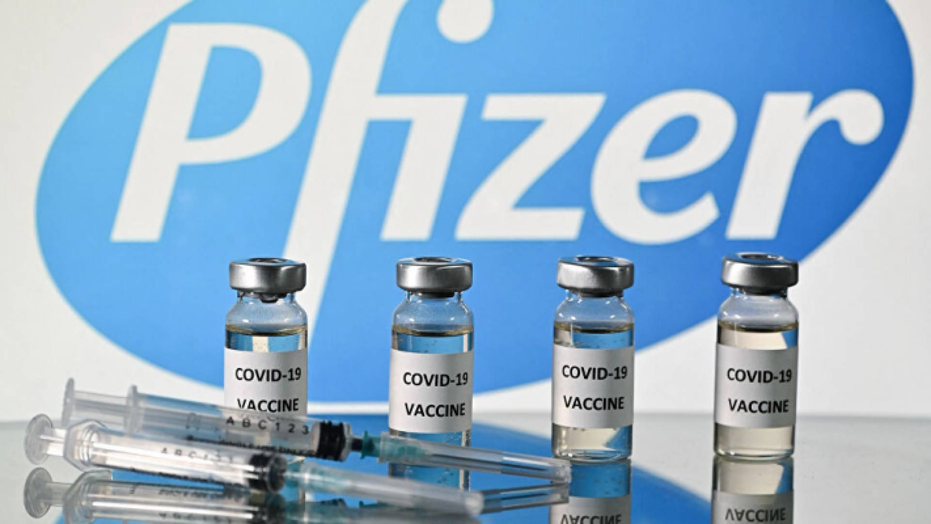 أمريكا تشتري 200 مليون جرعة إضافية من "فايزر"