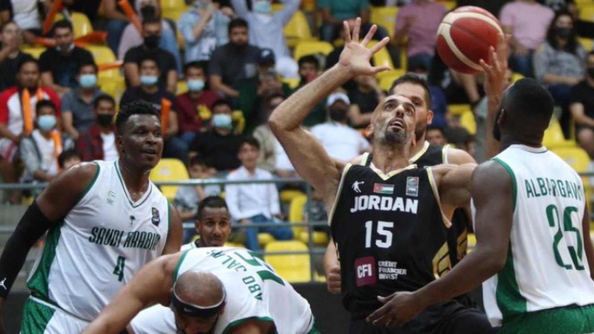 منتخب السلة يتجاوز السعودية في افتتاح بطولة الملك عبدالله الثاني