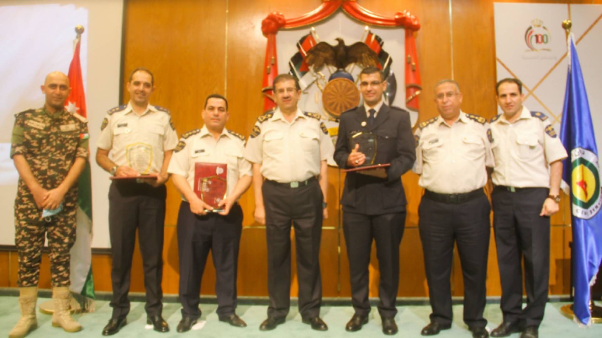 الجمارك: حصول 3 موظفين على جائزة الموظف المثالي في الخدمة المدنية