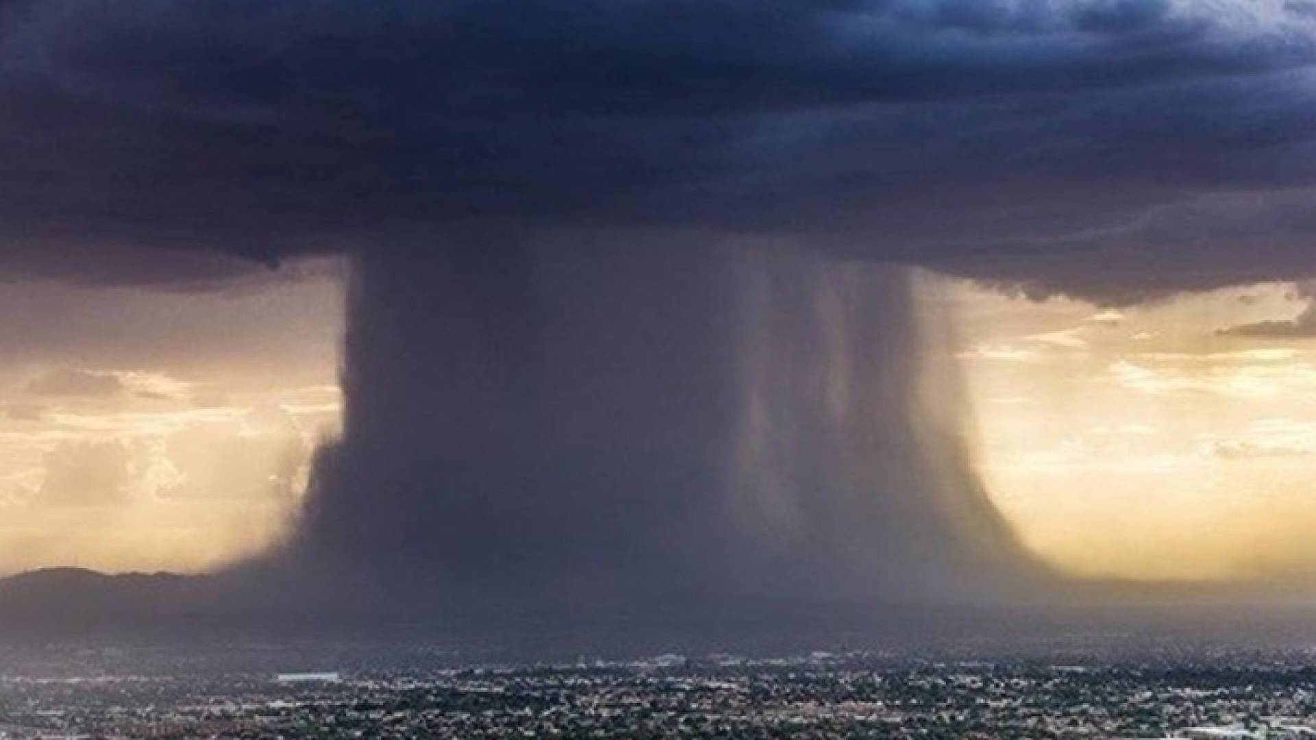 ظاهرة ميكروبرست