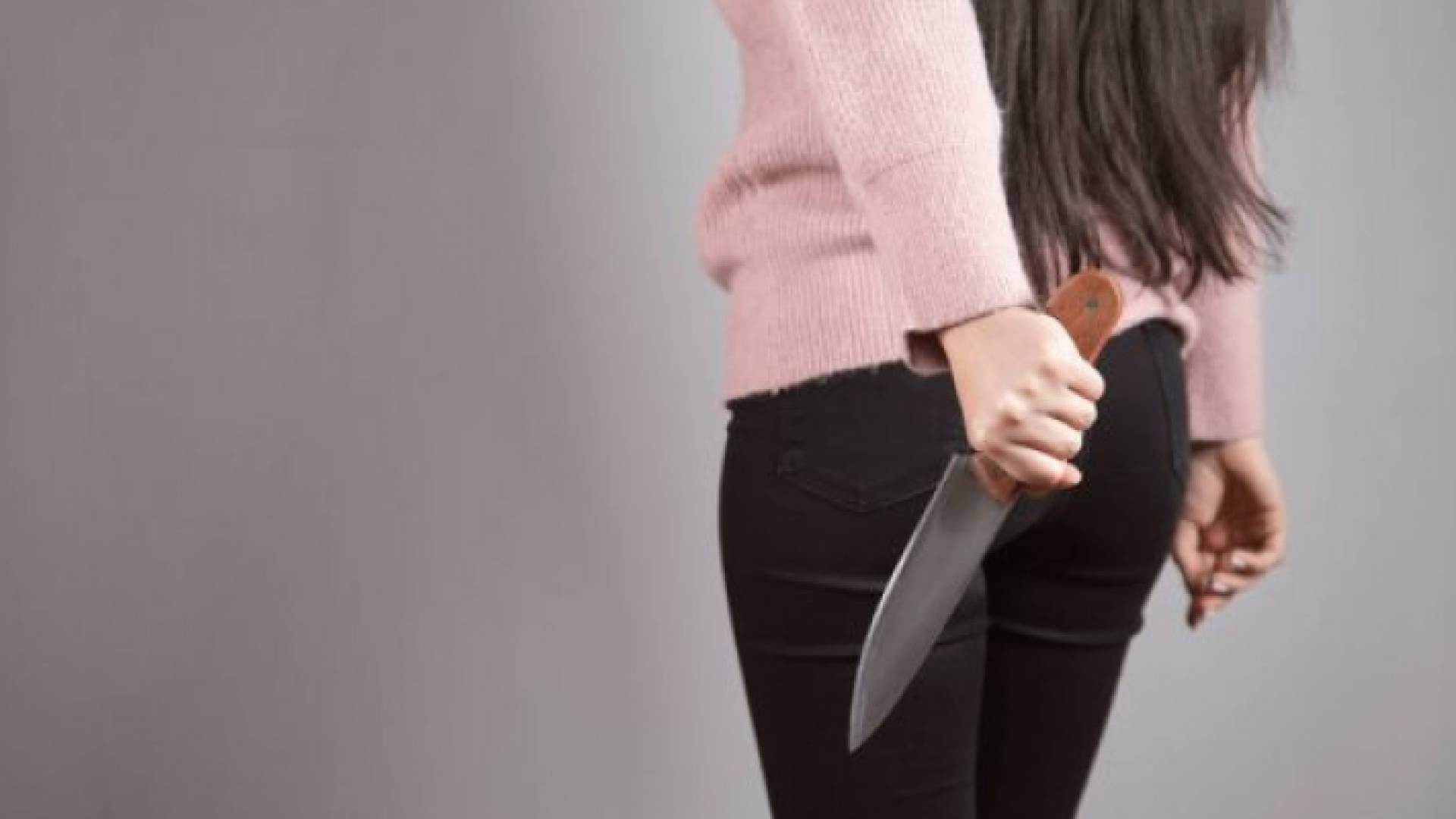 الزوجة هددت بذبح زوجها