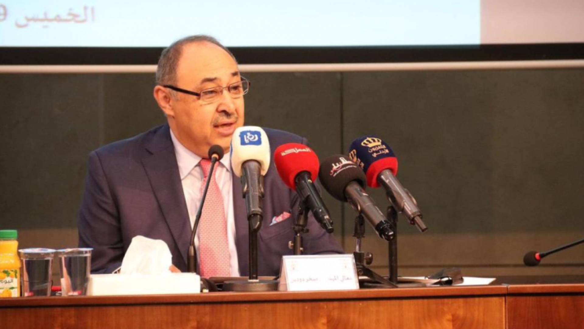 وزير الدولة لشؤون الإعلام صخر دودين