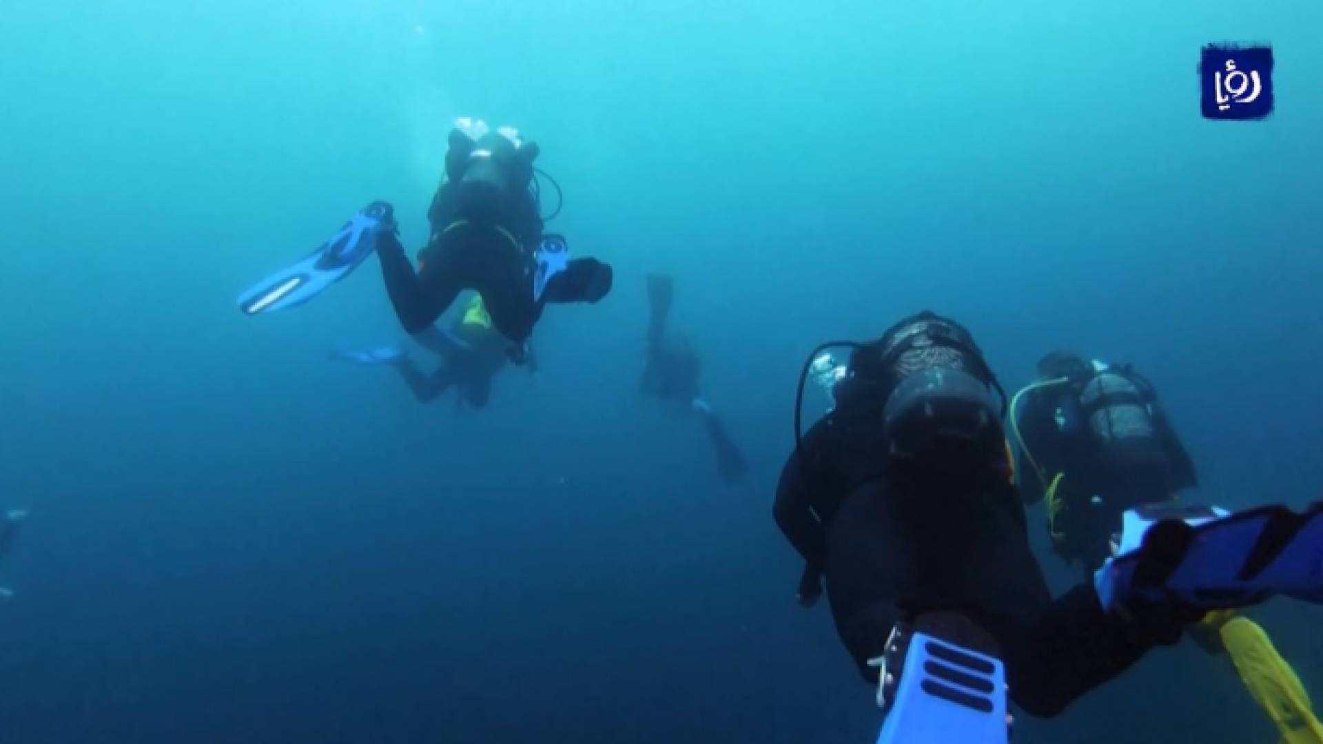 متحف تحت الماء يتيح للزائرين "الغوص في التاريخ"