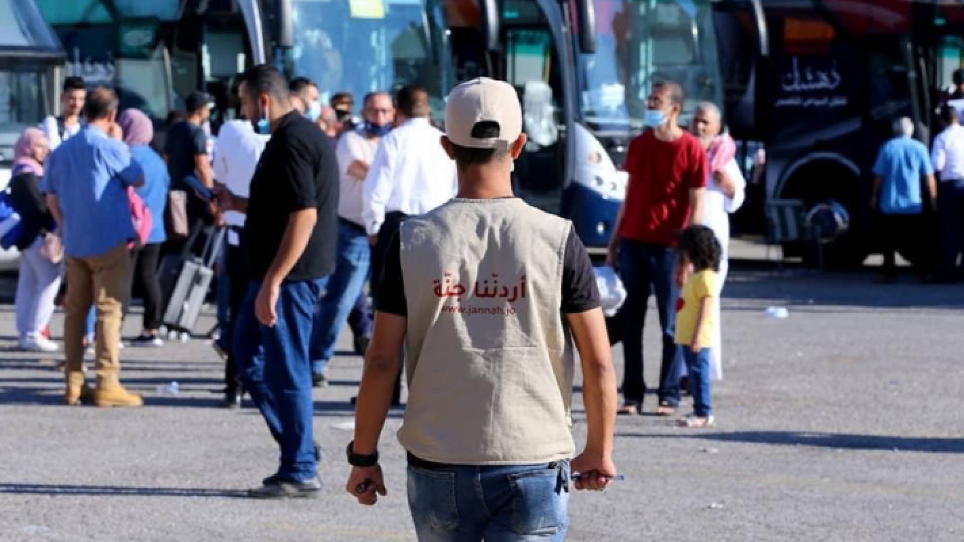 مشاركون في برنامج "أردننا جنة"