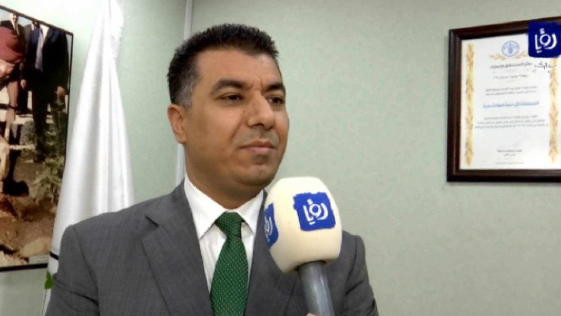 وزير الزراعة المهندس خالد الحنيفات