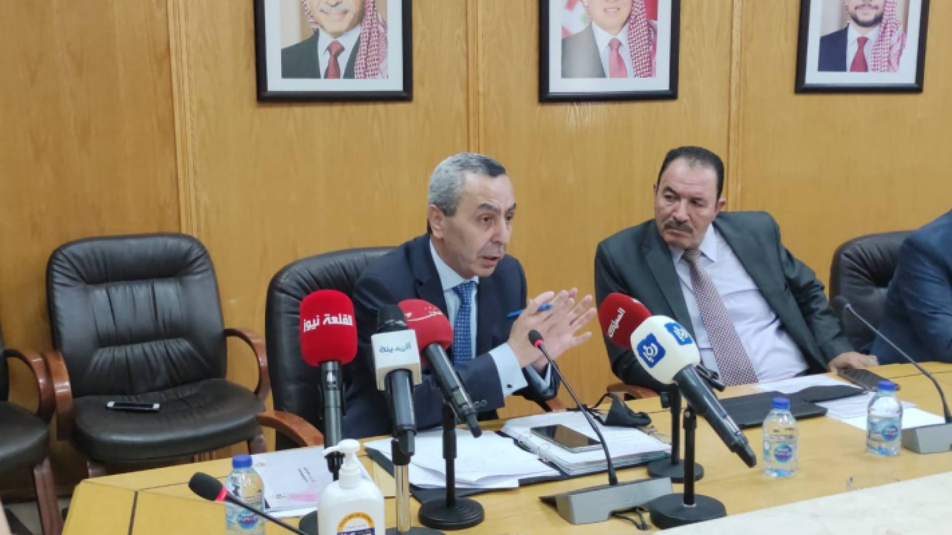 وزير التربية والتعليم محمد ابوقديس