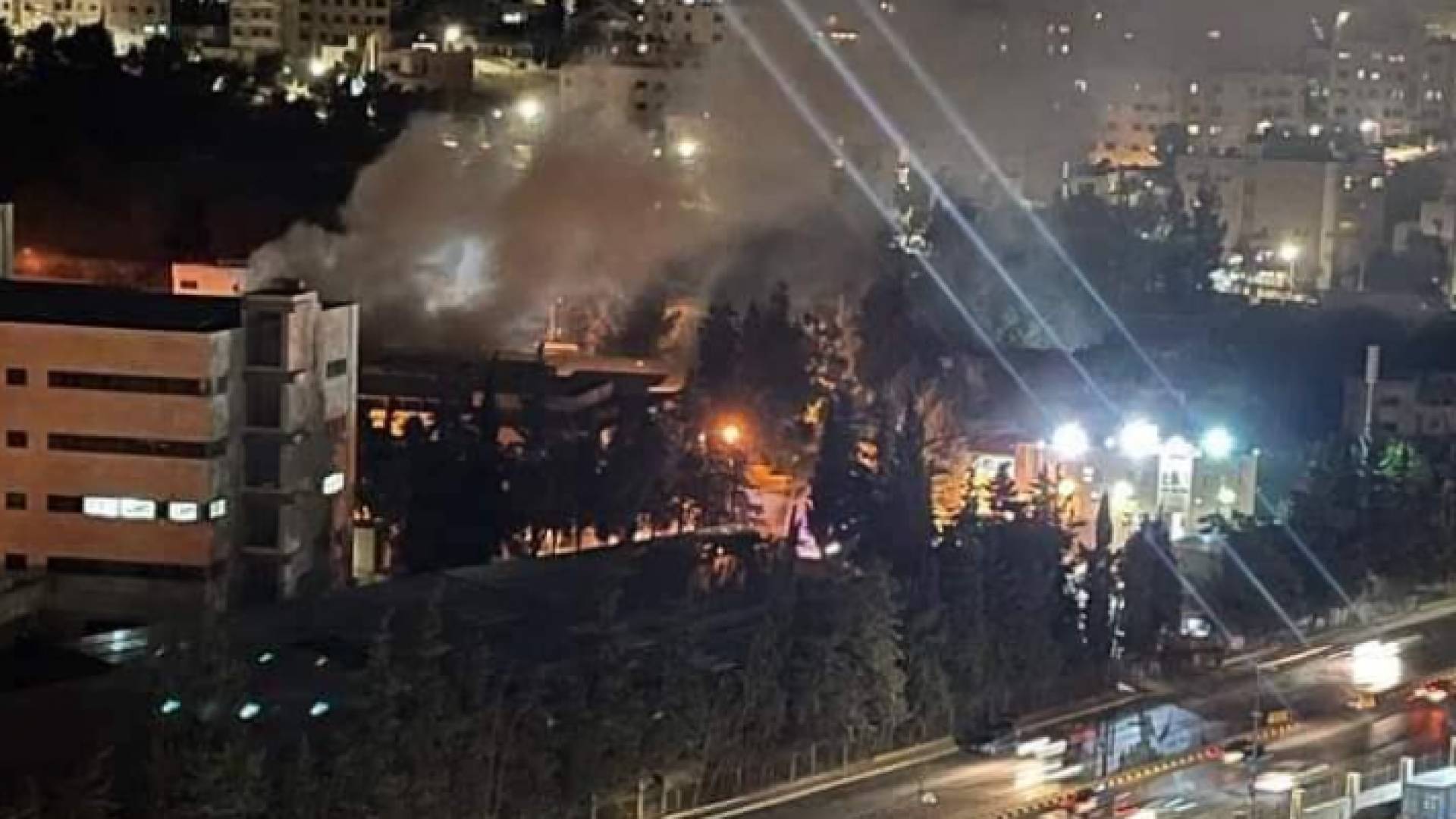 حريق داخل حرم الجامعة الأردنية