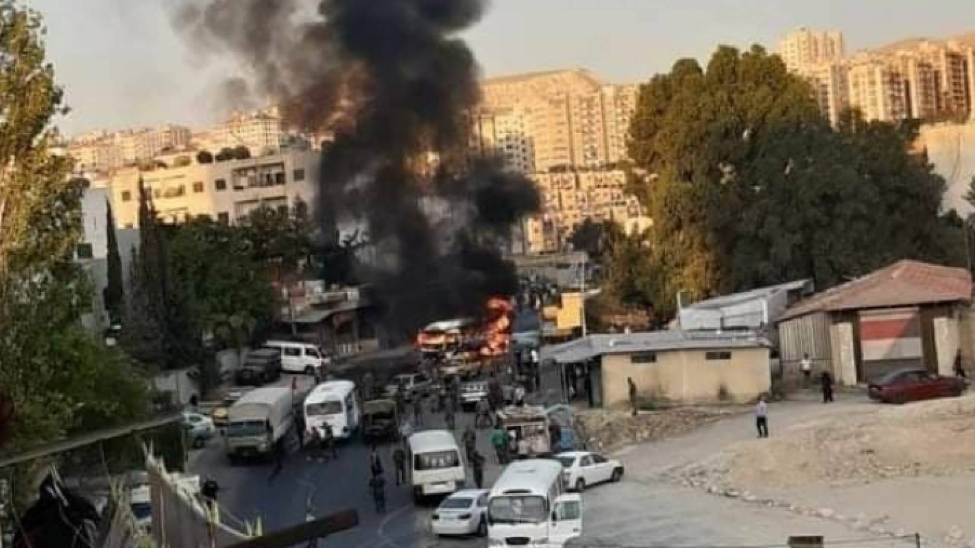 من التفجير الذي وقع في الحافلة العسكرية